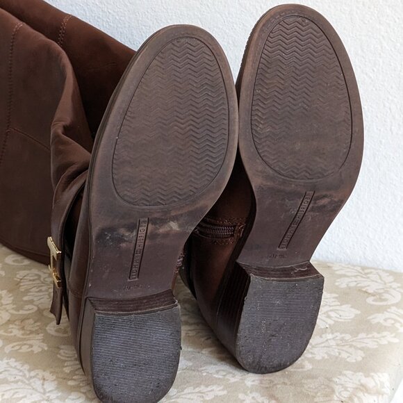 Boots - Picture 4 of 4